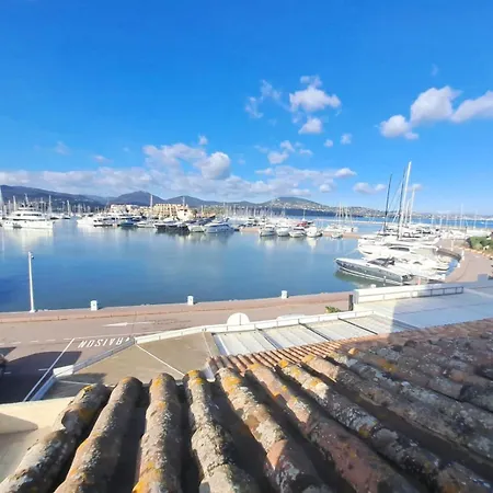 Marcange - Appt Vue Imprenable Sur Le Port Et La 아파트 *