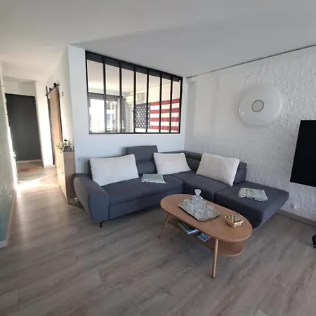 Marcange - Appt Vue Imprenable Sur Le Port Et La 코골렝